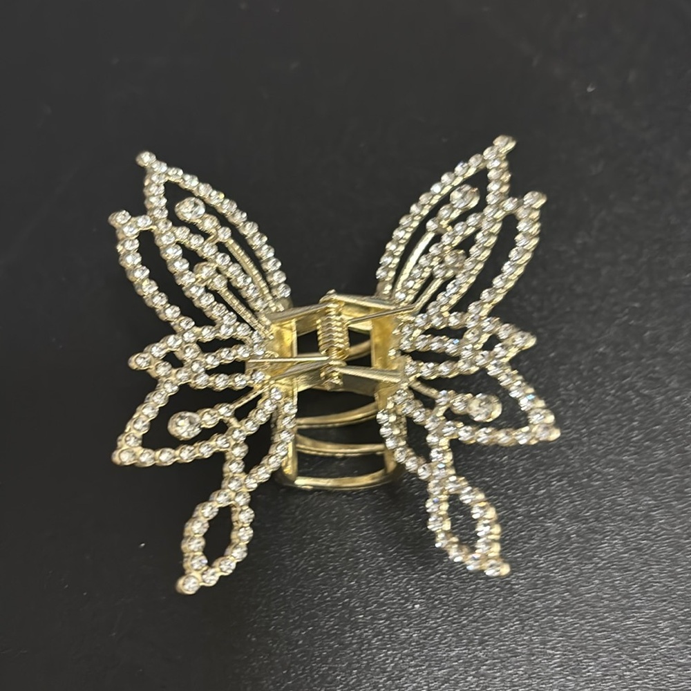 BUTTERFLY CRYSTAL METAL CLIP
